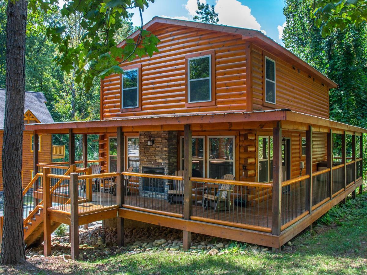 Woodland Escape Villa Pigeon Forge Exterior photo